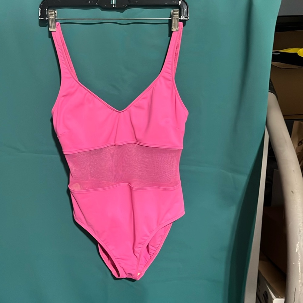 Three-piece swimsuit set